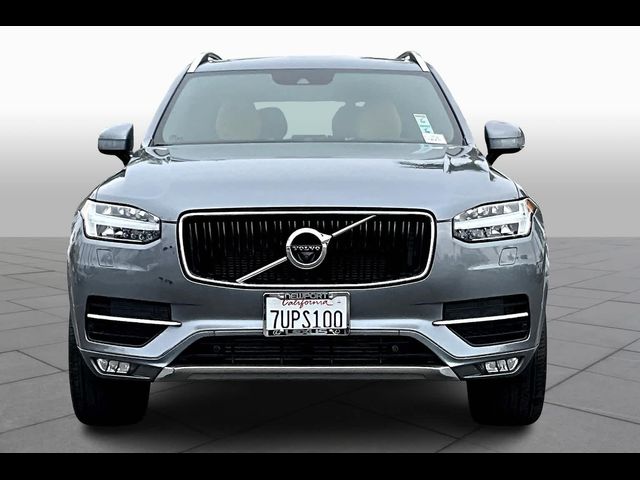 2017 Volvo XC90 Momentum