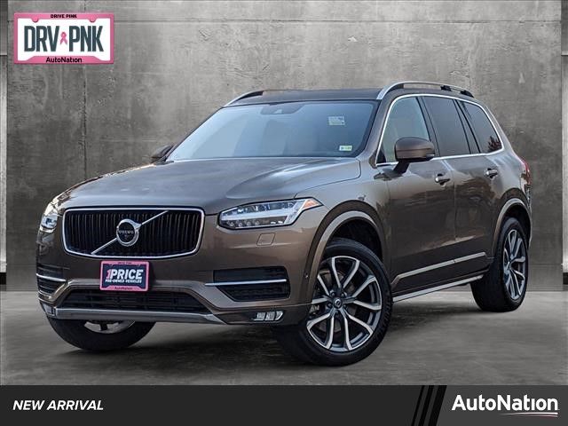 2017 Volvo XC90 Momentum