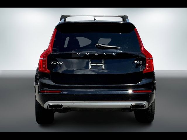 2017 Volvo XC90 Momentum