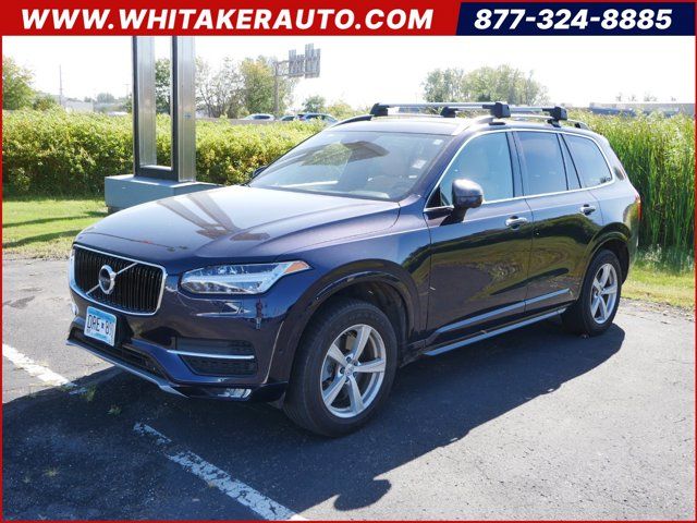 2017 Volvo XC90 Momentum