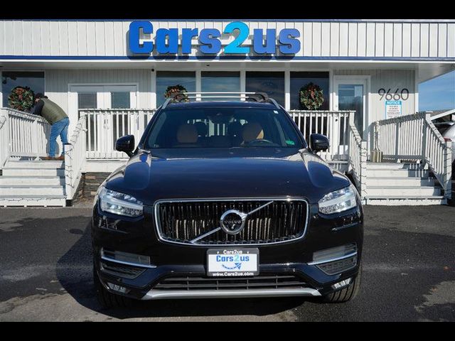 2017 Volvo XC90 Momentum