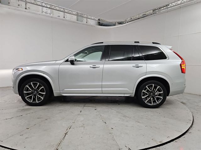 2017 Volvo XC90 Momentum