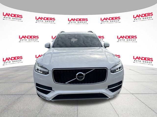 2017 Volvo XC90 Momentum