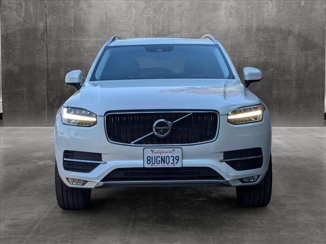 2017 Volvo XC90 Momentum