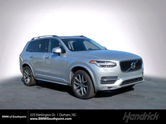 2017 Volvo XC90 Momentum