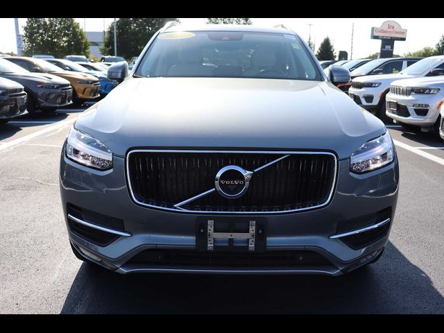 2017 Volvo XC90 Momentum