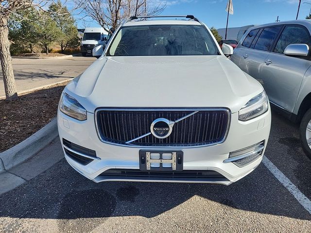 2017 Volvo XC90 Momentum