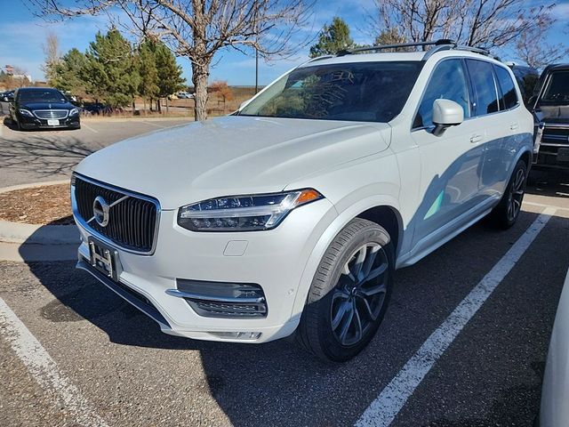 2017 Volvo XC90 Momentum