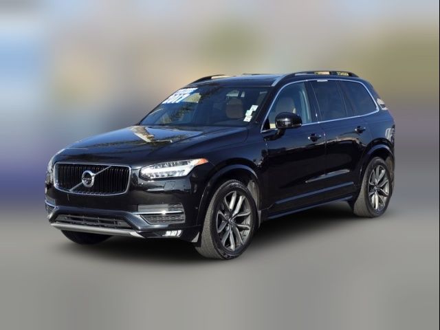 2017 Volvo XC90 Momentum