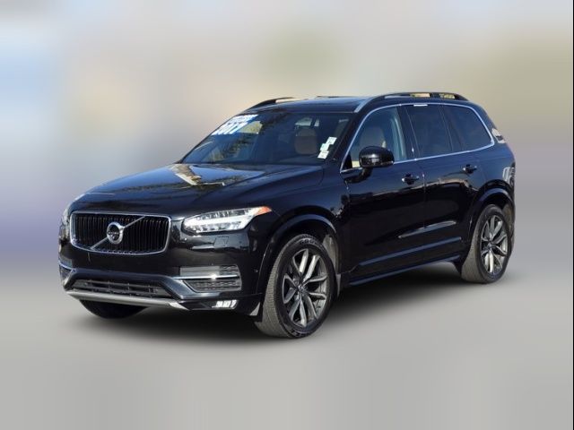 2017 Volvo XC90 Momentum