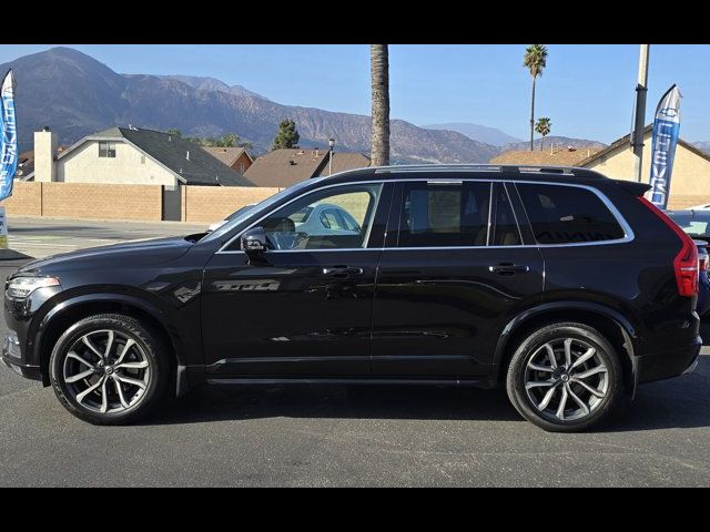 2017 Volvo XC90 Momentum