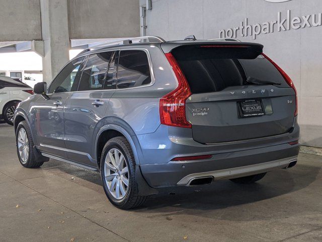 2017 Volvo XC90 Momentum