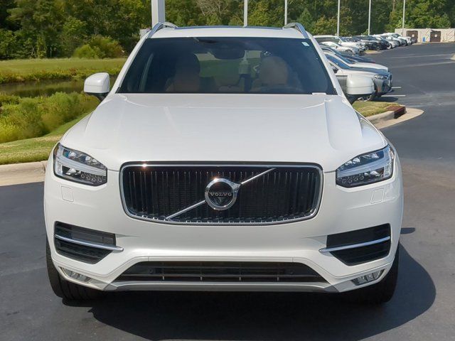 2017 Volvo XC90 Momentum