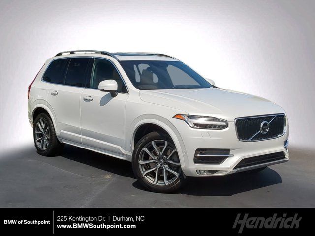 2017 Volvo XC90 Momentum