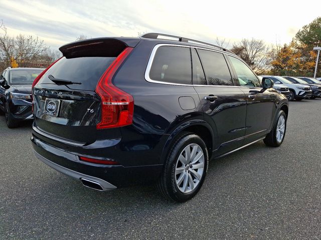 2017 Volvo XC90 Momentum