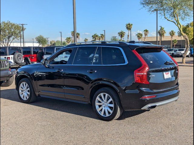 2017 Volvo XC90 Momentum