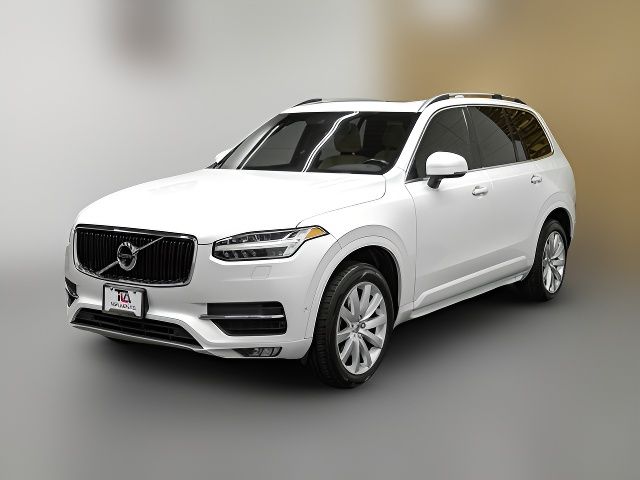 2017 Volvo XC90 Momentum