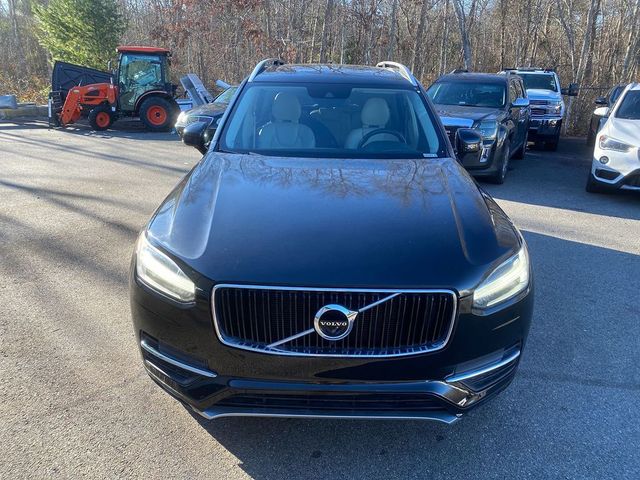 2017 Volvo XC90 Momentum