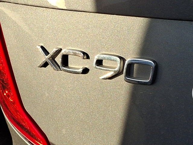 2017 Volvo XC90 Momentum