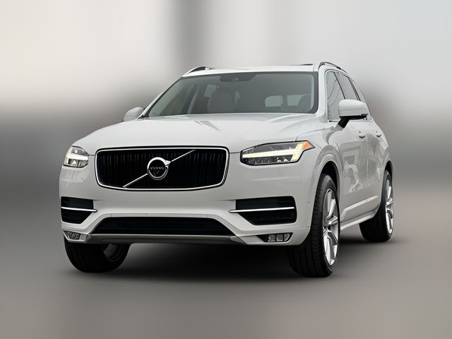 2017 Volvo XC90 Momentum