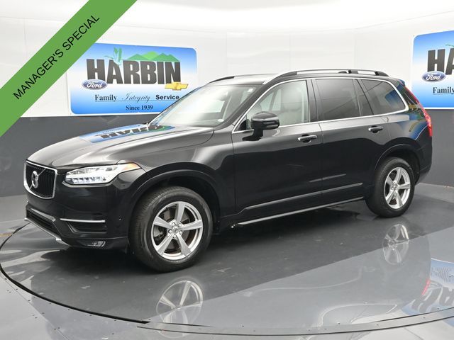 2017 Volvo XC90 Momentum