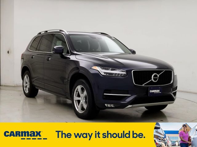 2017 Volvo XC90 Momentum