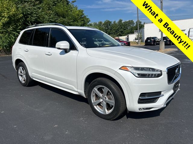 2017 Volvo XC90 Momentum