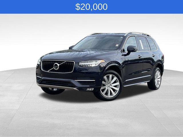 2017 Volvo XC90 Momentum