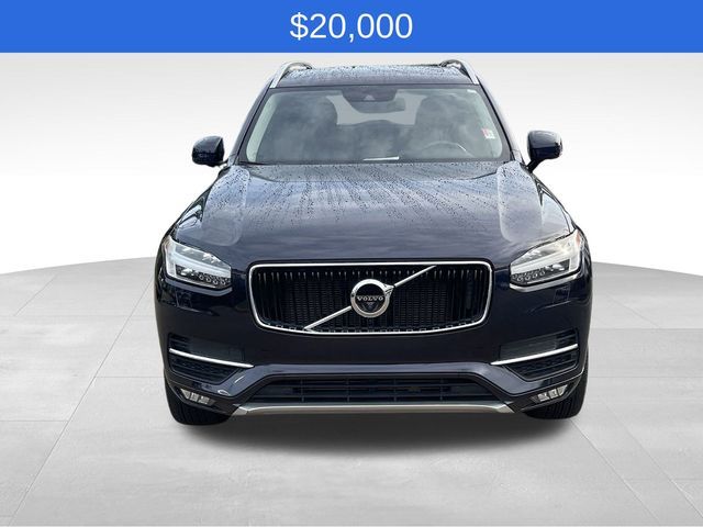 2017 Volvo XC90 Momentum