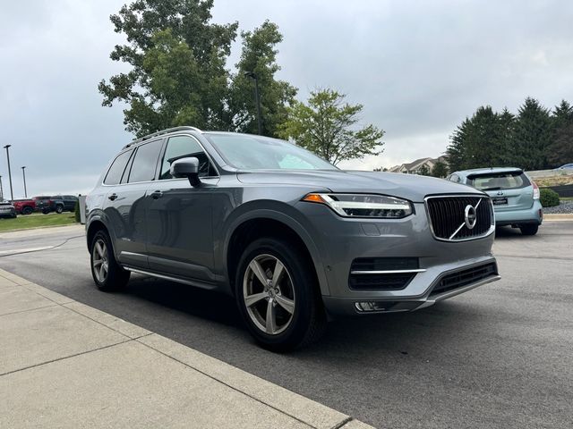 2017 Volvo XC90 Momentum