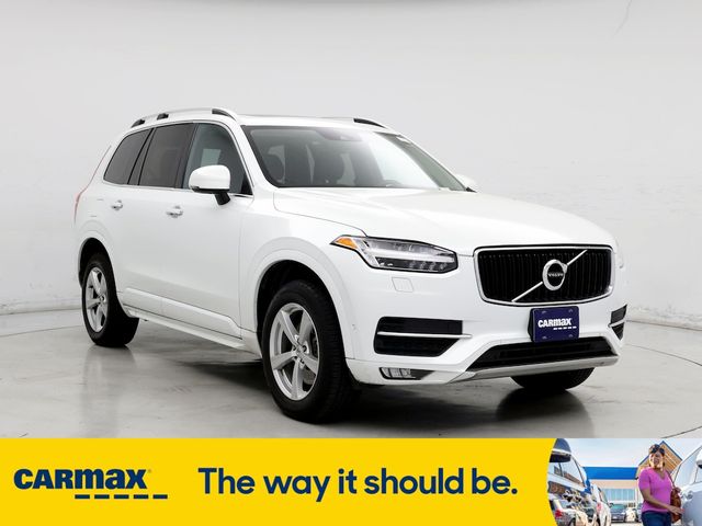 2017 Volvo XC90 Momentum