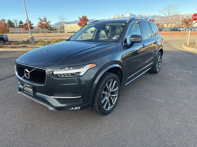 2017 Volvo XC90 Momentum