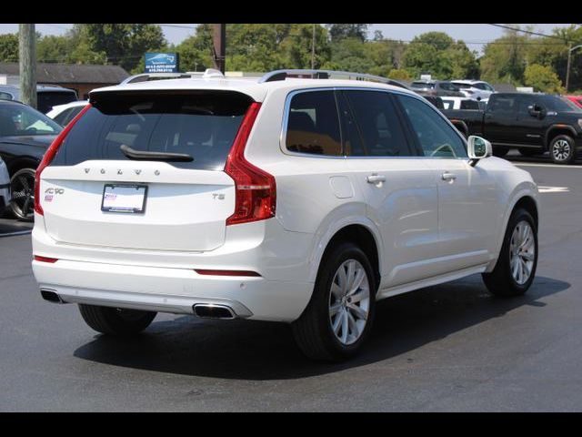 2017 Volvo XC90 Momentum