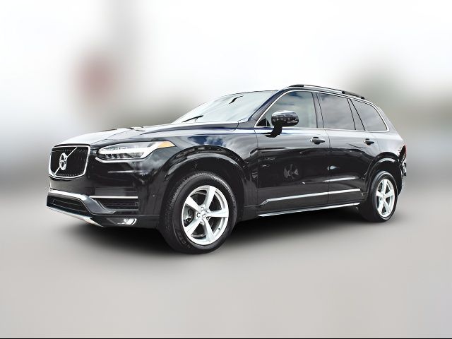 2017 Volvo XC90 Momentum