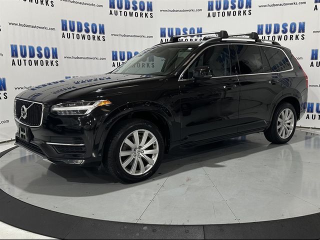 2017 Volvo XC90 Momentum