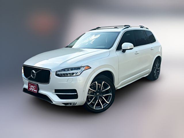 2017 Volvo XC90 Momentum