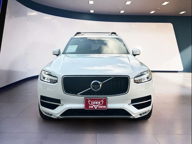 2017 Volvo XC90 Momentum