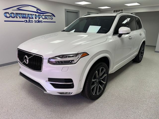 2017 Volvo XC90 Momentum