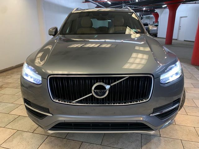2017 Volvo XC90 Momentum