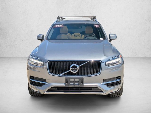 2017 Volvo XC90 Momentum