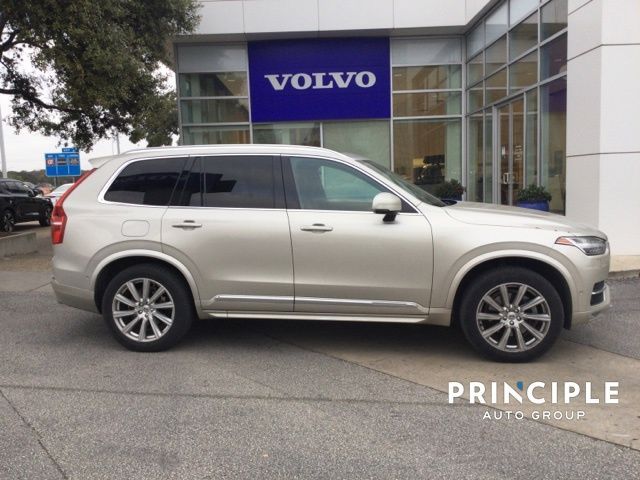 2017 Volvo XC90 Inscription