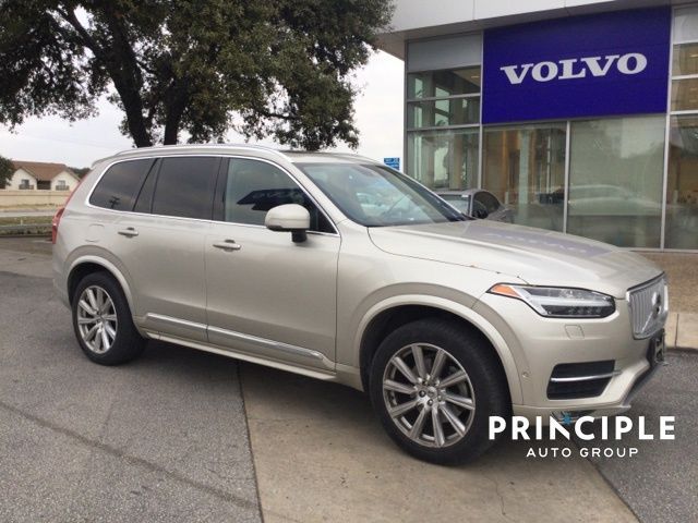 2017 Volvo XC90 Inscription