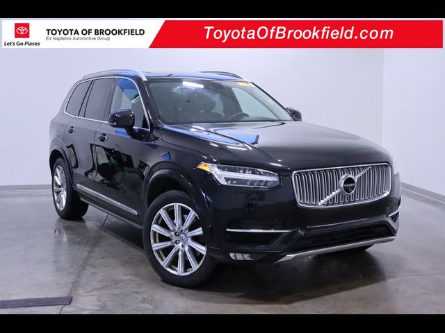 2017 Volvo XC90 Inscription