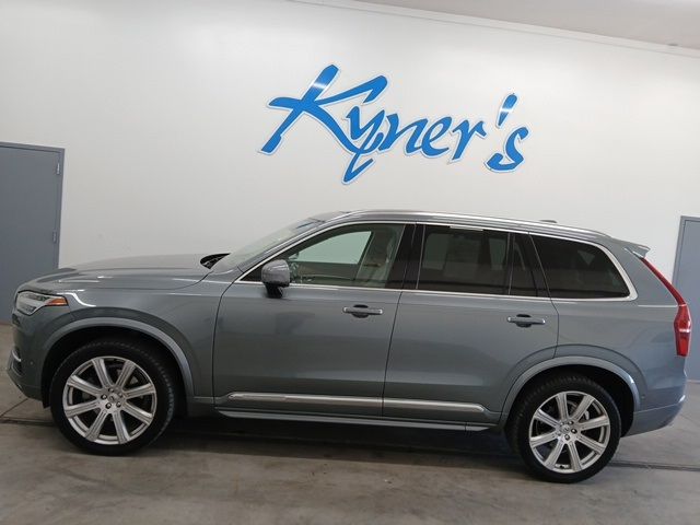 2017 Volvo XC90 Inscription