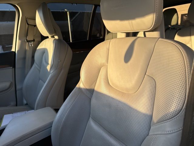 2017 Volvo XC90 Inscription