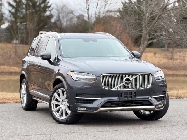 2017 Volvo XC90 Inscription