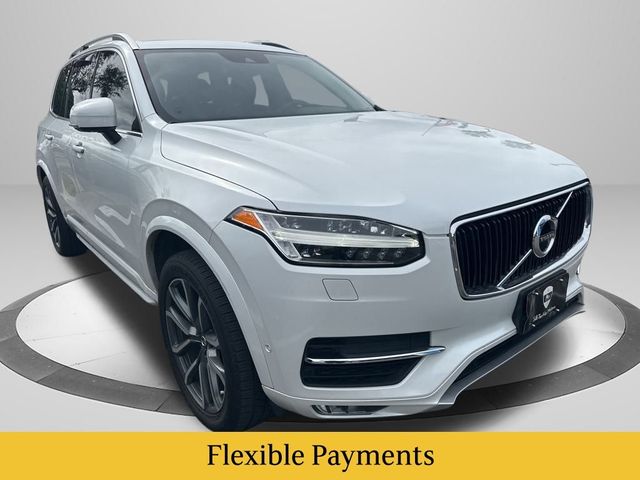 2017 Volvo XC90 Momentum