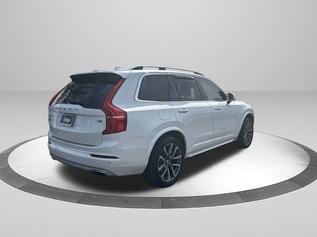 2017 Volvo XC90 Momentum