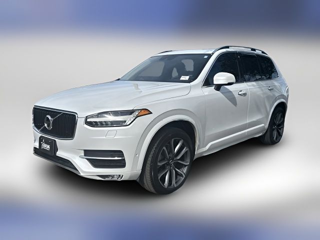 2017 Volvo XC90 Momentum