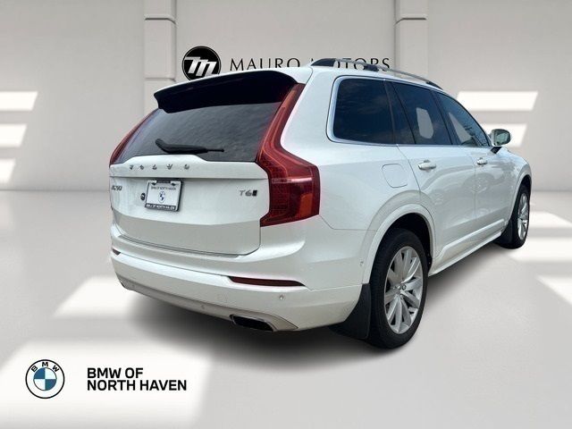 2017 Volvo XC90 Momentum